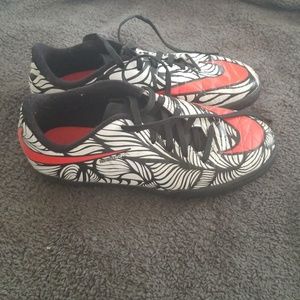 Nike mercurial indoor cleats